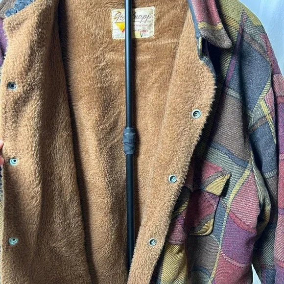 1960s/70s Fox‎ Knapp wool blend flannel shirt/jacket in a plaid pattern